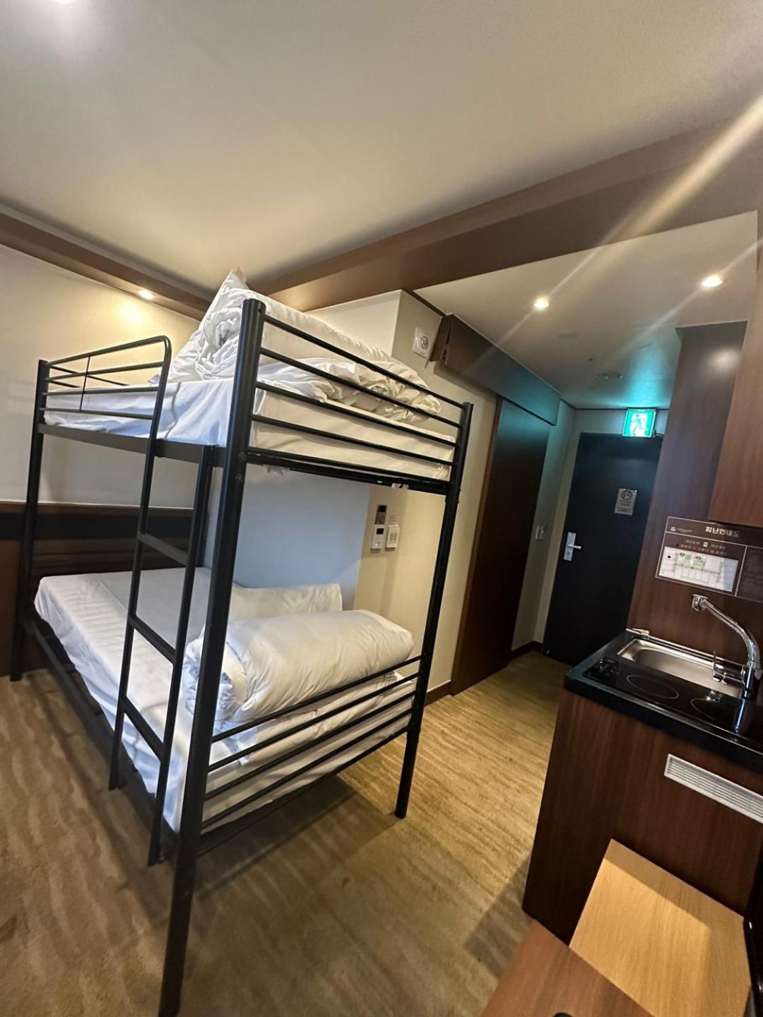 Gold Coast Hotel Incheon Eksteriør bilde